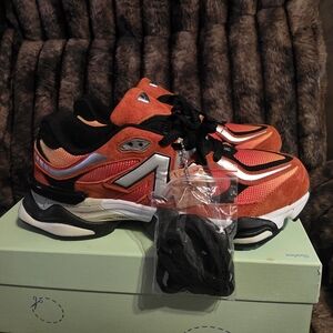 New Balance Men's Orange and Black Sneakers
